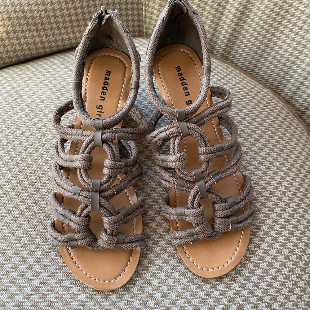 Madden Girl Belleni sandals SIZE 7